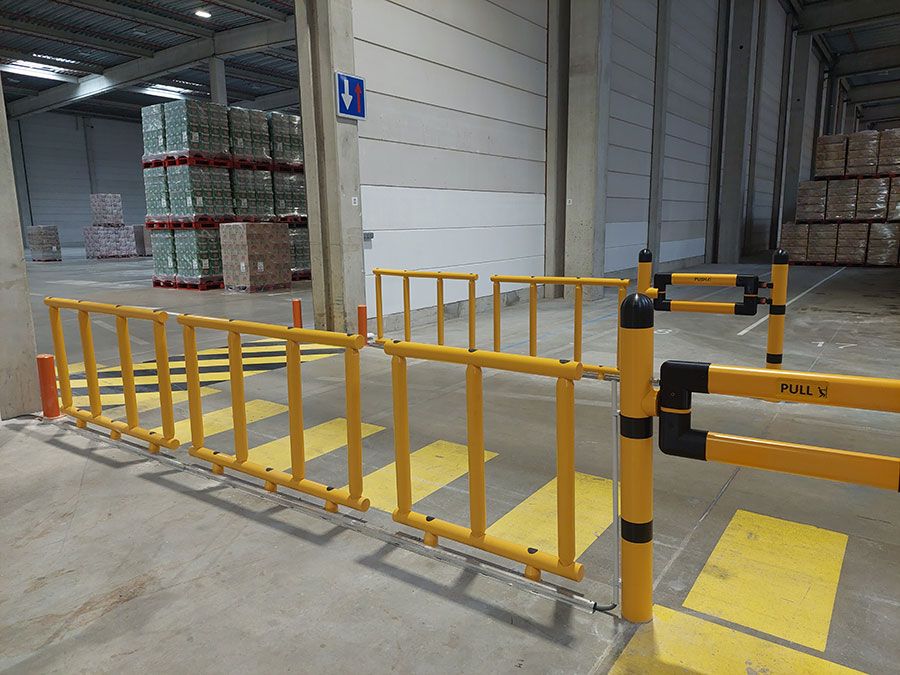 Réalisation de marquage et signalétique au sol pour les entreprises image 7