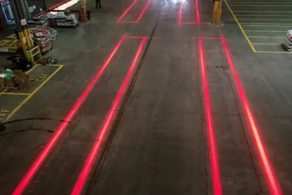 Installation de projecteur de ligne laser virtuelle image 5