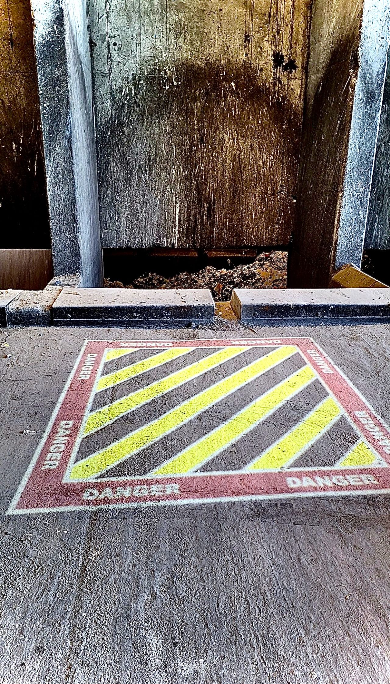 Signalisation lumineuse au sol Suez image 4